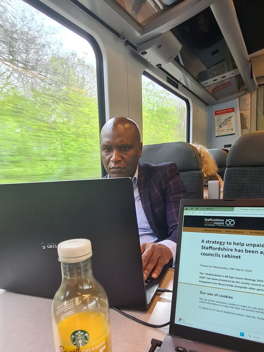 Exciting times! 
Just got back from London where we presented the Tanzania Link, our collaborative digital project with the Tanzania High Commission in the UK.
Months of hard work paying off! 

Can't wait for the big reveal this summer.💥🇹🇿🇬🇧 
#DigitalInnovation #TanzaniaLink