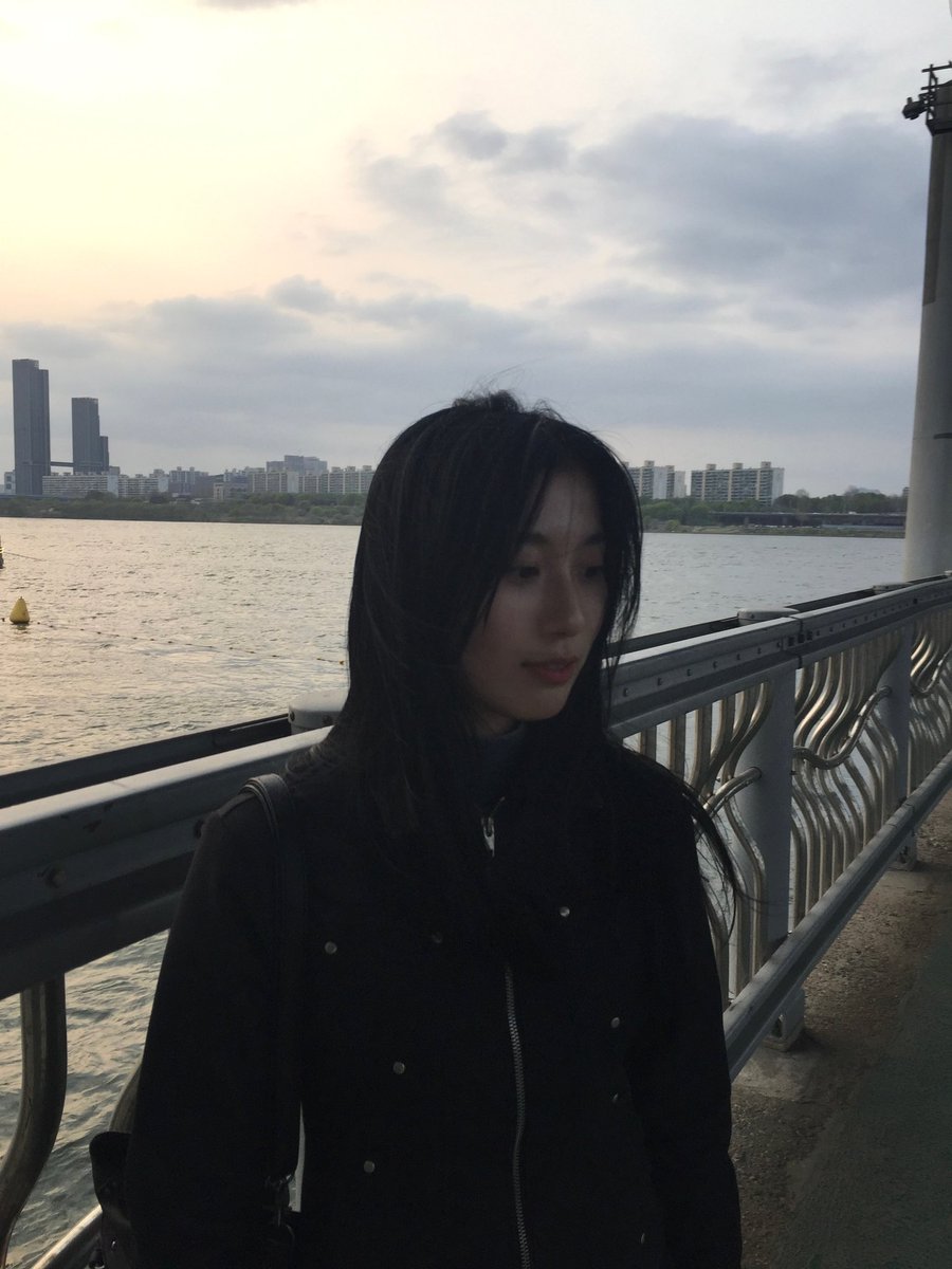 Iter7Jup's tweet photo. 반포한강 https://t.co/mBrABXEnIM