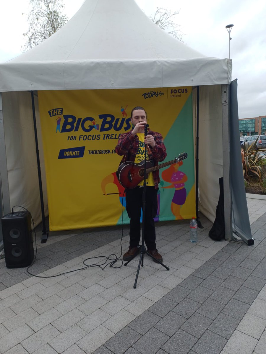 I had a great time performing at The Big Busk in aid of focus ireland at Liffey Valley yesterday!

@FocusIreland @TodayFM @atLiffeyValley

#bigbusk #ireland #Irish #focusireland #busking #charity #charityevent