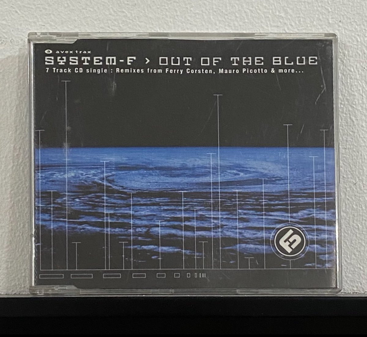 AndreAllan's tweet image. March 16, 2024

“Out Of The Blue” - System F (CD Maxi-Single)

A very late post.
#systemf
#ferrycorsten
#physicalmedia 
#cdcollection 
#cdcollector 
#AndreDiscOfTheDay 
#discoftheday Full post: facebook.com/share/oGW6Ffzq…