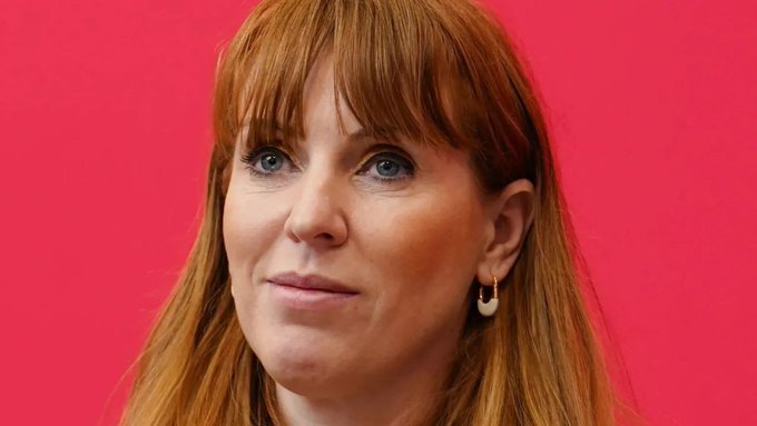 Clainy6's tweet photo. James Daly through his position of being an M.P. has demanded the police re-look at Angela Raynor tax affairs. If she is found innocent and no case to answer too. Should Daly be charged with abusing his power of being a M.P. and accordingly charged with wasting police time.
????? https://t.co/i9lsnaHpLh