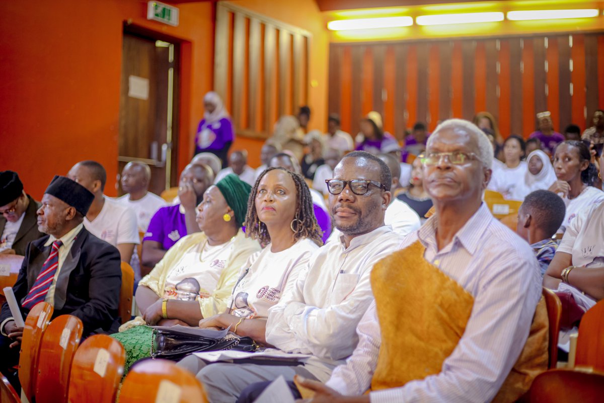 MuseumTanzania's tweet photo. Sherehe ya kusherehekea Mafanikio ya Mwami Tereza Ntare II ambaye ni chifu wa kwanza mwanamke ambaye alitawala jamii ya watu wa mkoa wa  Kigoma eneo la Heru. Sherehe hizi zinafanyika kwenye ukumbi wa Makumbusho na Nyumba ya Utamaduni Posta Dar es Salaam. https://t.co/YPLhkoE5r0
