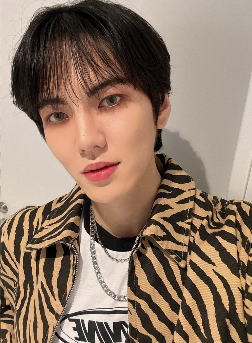 Hwanhee tweet media