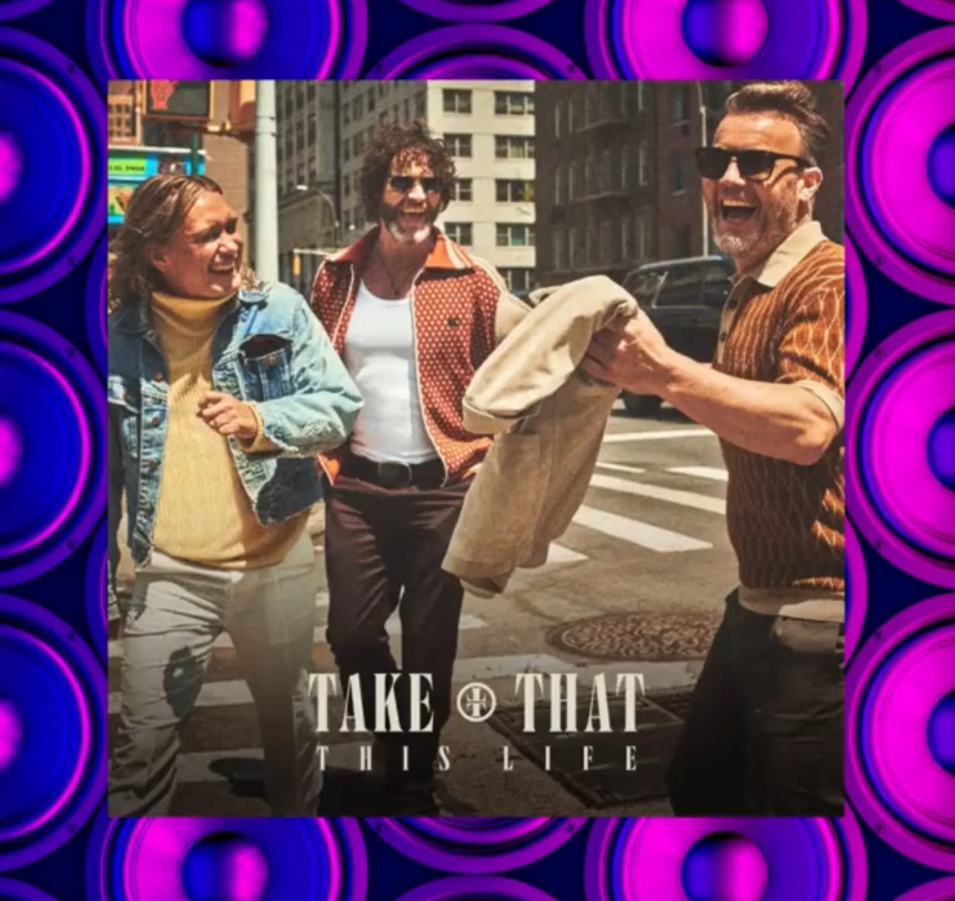 MissDotty6's tweet photo. ⏰📆🎶The countdown has ended and the wait is OVER!! 🥰🙌🎤Bring on the @takethat tour @GaryBarlow @OfficialMarkO #HowardDonald 🕺🏼@SheffieldArena is THE place to be tonight!! Enjoy  opening nite &amp; the next few months back on the road😘Sx💜

#ThisLifeOnTour #MakeThisLifeYours 👌🎉 https://t.co/0htszDM7KQ