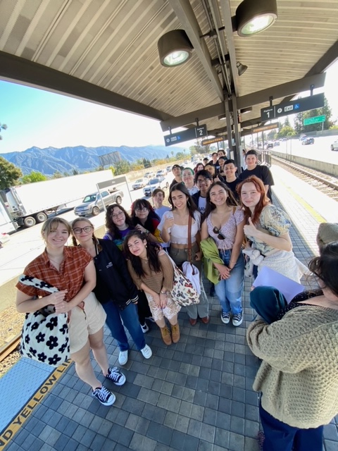 @MarshallEagles1 Drama attended the production of 'Funny Girl' at the @CTGLA. The students enjoyed the fabulous show and were excellent examples of Eagles soaring. @PasadenaUnified @Hchanhill @AudreyDeniseGr2 Students used the @metrolosangeles GoPass for K-12 free transportion.
