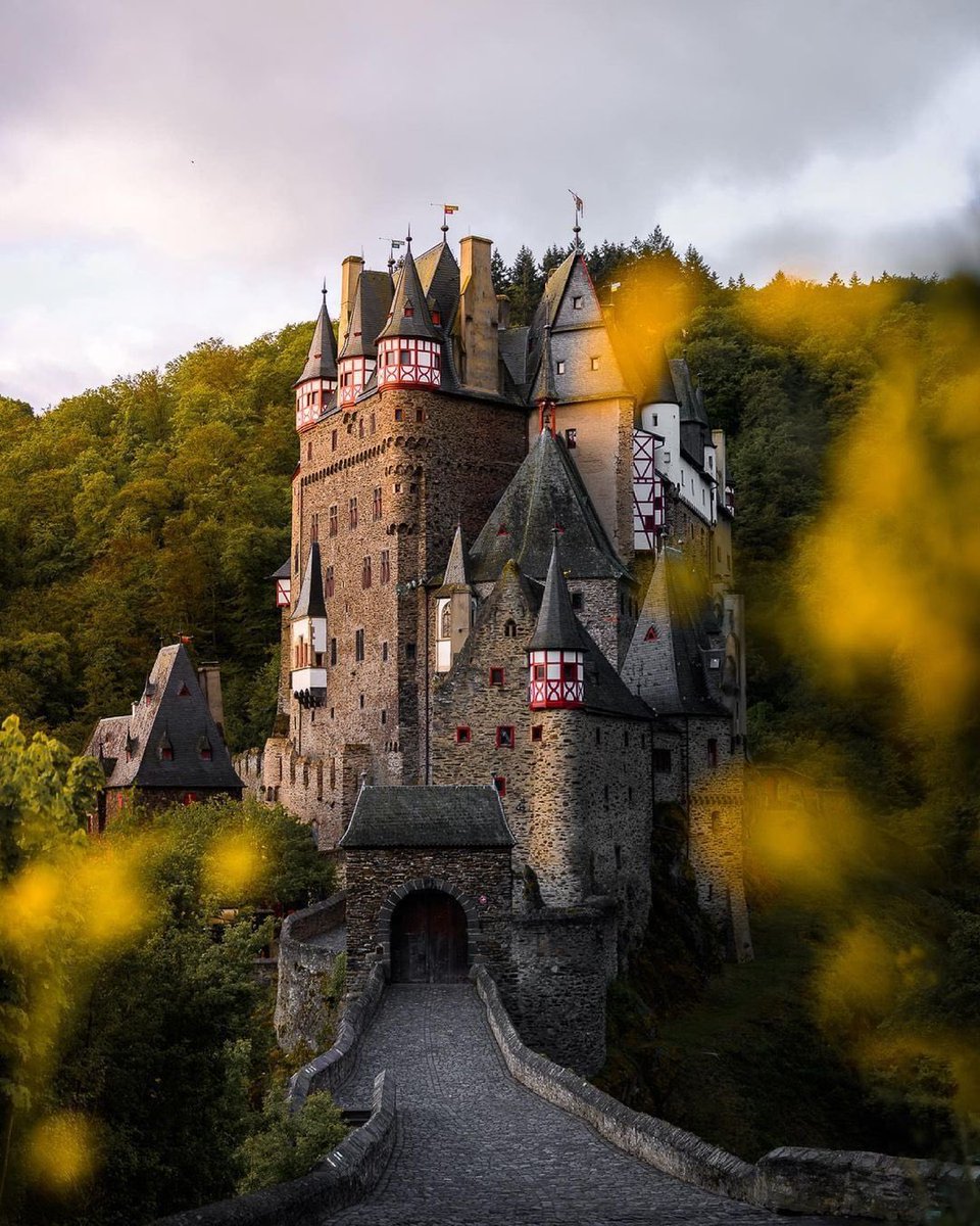 Eltz Castle, Germany 🇩🇪