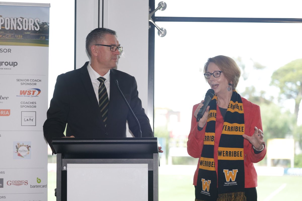 Great to be joined by a very familiar face for today’s game! Former PM, Werribee Patron, and Jay Dahlhaus’ player sponsor, Julia Gillard caught up with Jay pre-match, before giving a speech upstairs at our pre-game presidents function! 🙌

⚫️🟡 #TheStoryContinues