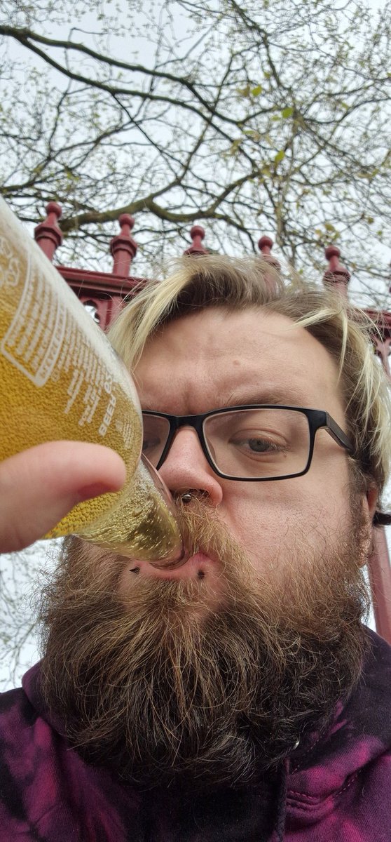 Exohain's tweet photo. UKTTA today in Birmingham, good excuse to day drink right? https://t.co/6fVtdr88UQ