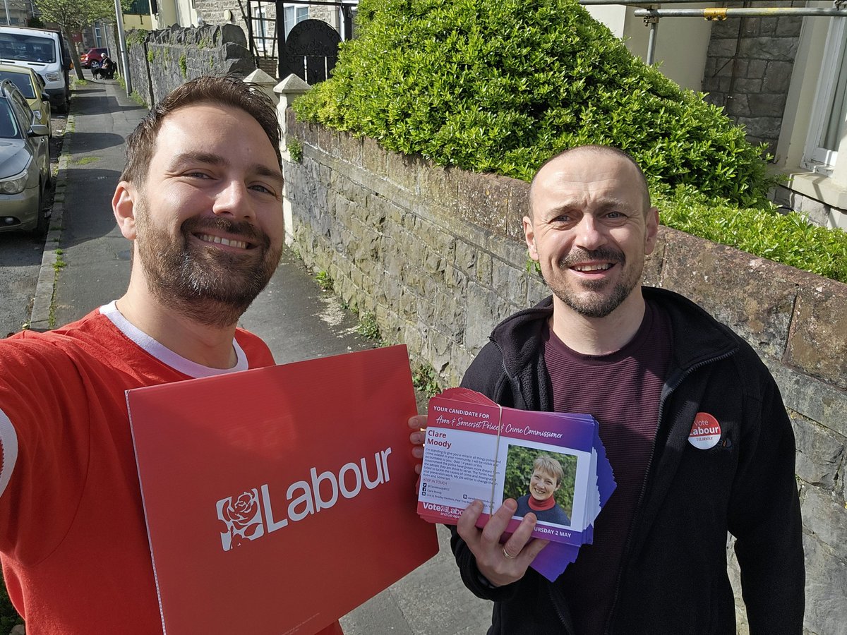 Gorgeous day in Uphill Ward in #WestonSuperMare on the #LabourDoorstep for @ClareMoody4PCC 

#VoteClare
#VoteLabour on May 2nd. 🌹❤️🙏