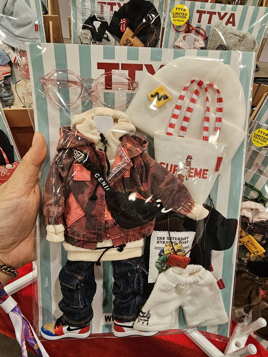 TTYA.COM tweet media