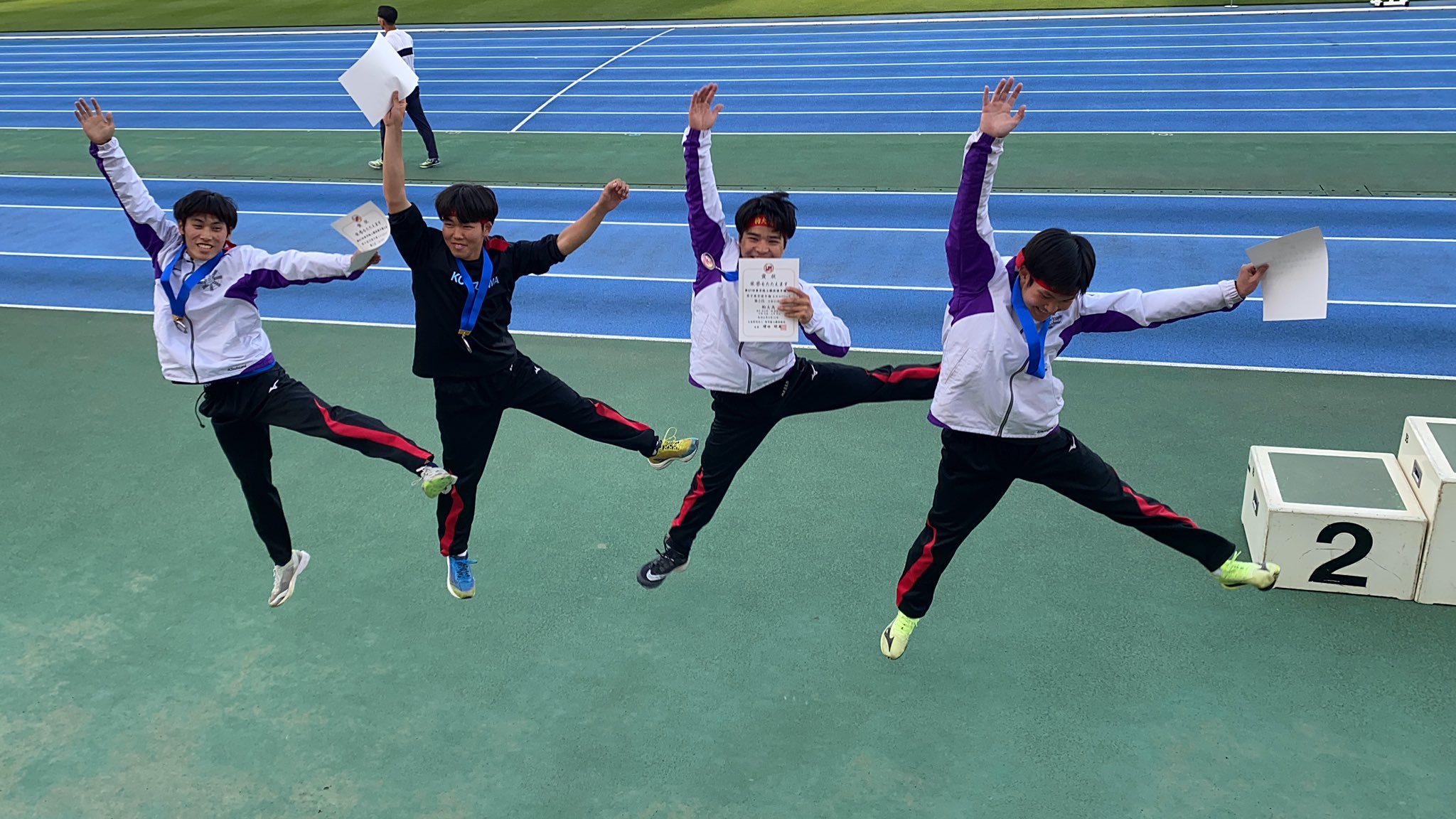 駒澤大学陸上部ジャージ Yahoo!オークション - 《選手支給》駒澤大学 駒沢 陸上部 駅伝部