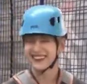 round and tiny head heee cutie