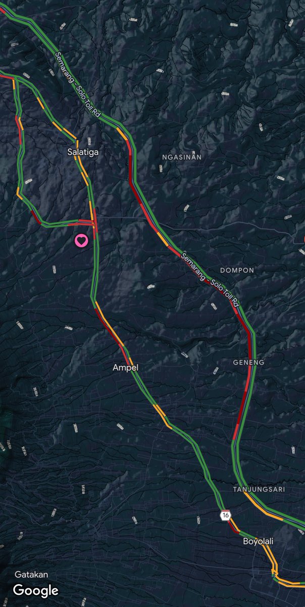 #menujuSelamatPagiJakarta 

Tol Boyolali mulai Simo naik ke Salatiga macet. 

Tadi jam 2 lewat Arteri, Boyolali - Semarang macet panjang di Ampel s/d Klero. Khusus ini karena keluar masuk dari gang + traffic naik. Titik macet kedua, di lampu merah Terminal baru Boyolali.