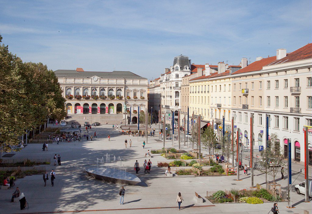 levraithom's tweet photo. 📣Je prépare une nouvelle étude de marché immobilier dans le prochain mail de la newsletter !

Il y aura:

👉la ville
👉le marché
👉les projets 
👉les quartiers en devenir
👉des annonces intéressantes

Quelle ville vous préféreriez ? 

RT 🔄 pour Mulhouse
FAV ❤️ pour St Etienne https://t.co/R5BkgOzB89