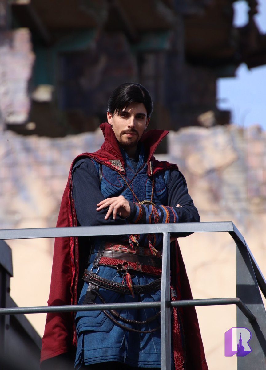 💥 Dr. Strange, on the Avengers Campus rooftops today. He will be joined by Scarlet Witch later this year for a new nighttime happening.