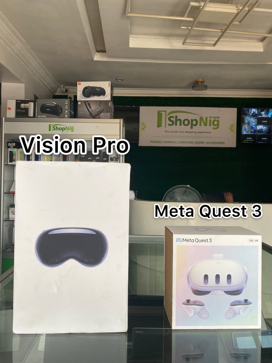 Apple vision pro or Meta Quest 3?