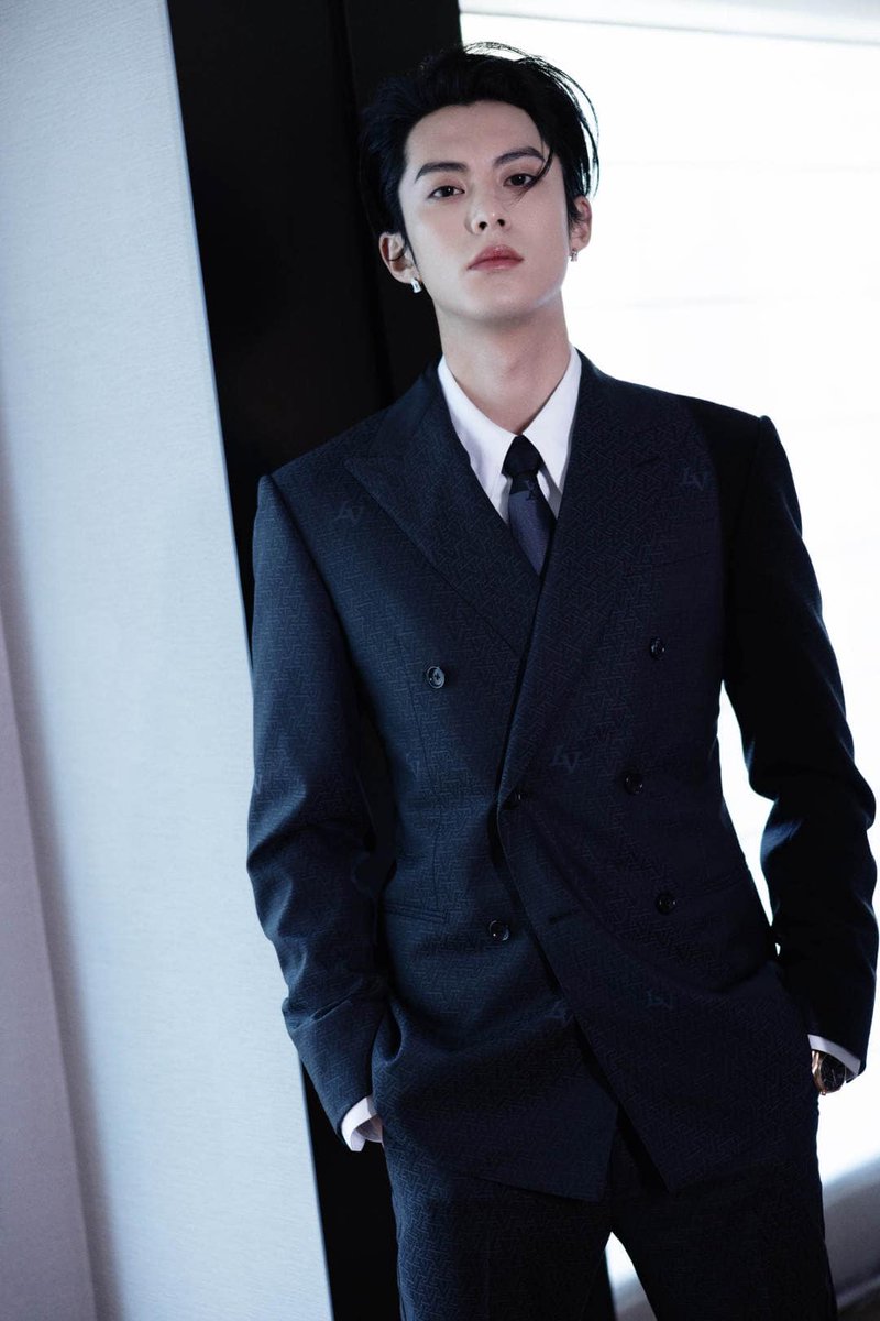 Hồng khí dưỡng nhan
Tướng tự tâm sinh
Đệ đẹp là fact