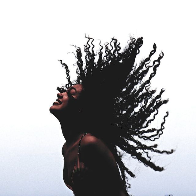 StylesByArica's tweet photo. Proper Shampooing Care | Hair Care https://t.co/LBA2UHQwA1 #haircare #hairmaintenance #hairroutine #hairblog https://t.co/2OfeSNuLhu