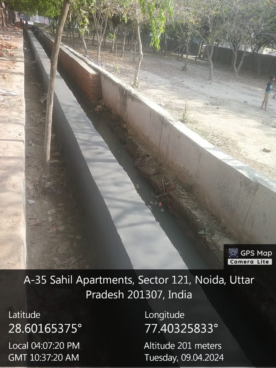 noida_authority's tweet photo. @mahesh220658 @CeoNoida उल्लेखित स्थल पर नाले की मरम्मत और ढकने का कार्य प्रारंभ हो चुका है व अग्रिम एक माह में कार्य पूरा करा दिया जायेगा। https://t.co/KKMWvOgz3t