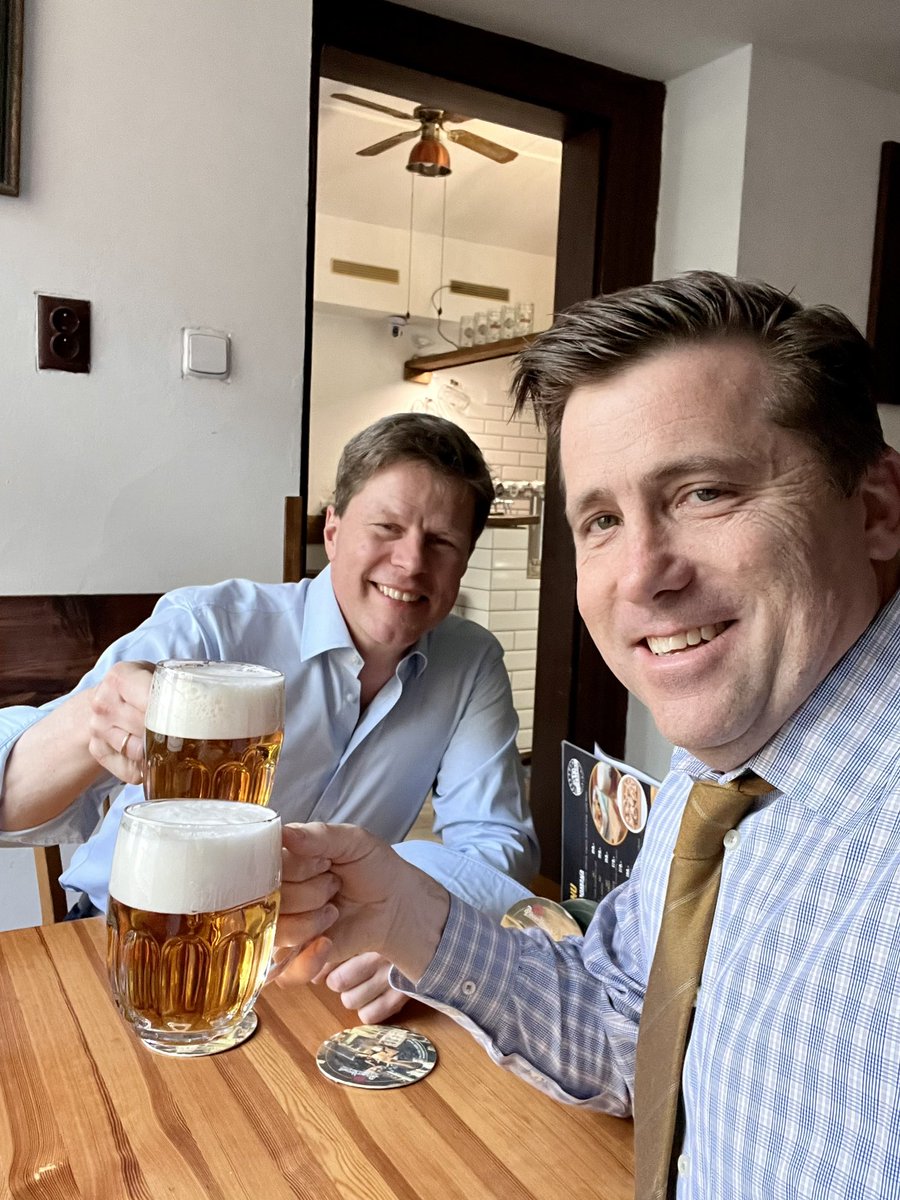 Had two @Pilsner_Urquell with @AreHolm a year ago at the end of #ISHLT2023 (Denver) in anticipation of this moment at #ISHLT2024 — so now we need to find some @SamuelAdamsBeer to get ready for #ISHLT2025 in Boston!
