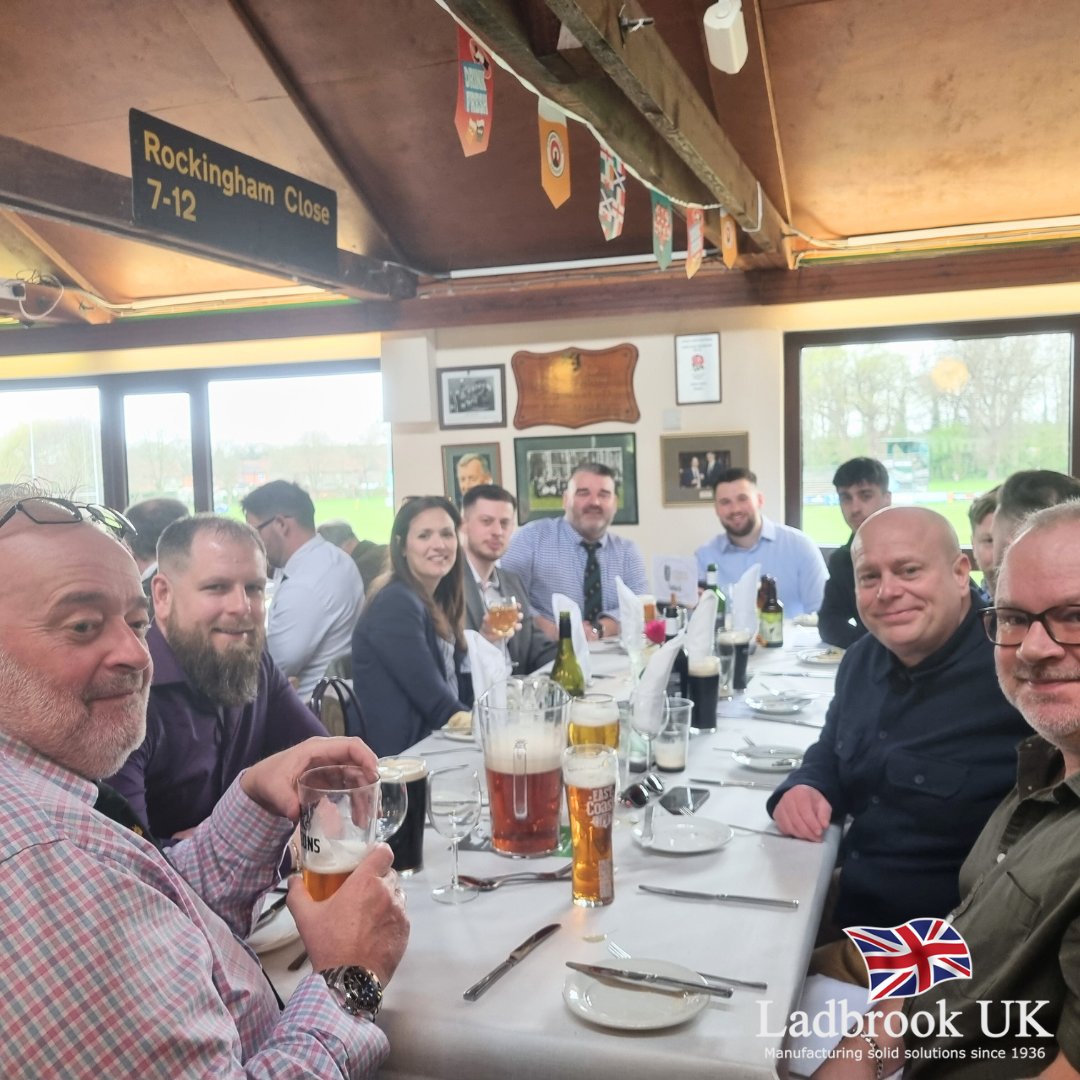 🏉 Last Saturday, we sponsored @northwalshamrfc game vs Wimbledon RFC. Fantastic lunch & company highlighted the day! Thanks to @StarlingsTrans , Drury's Environmental Services, & LY Copywriting for joining us. Cheers to all 👏 #NorthWalshamRugby #Community