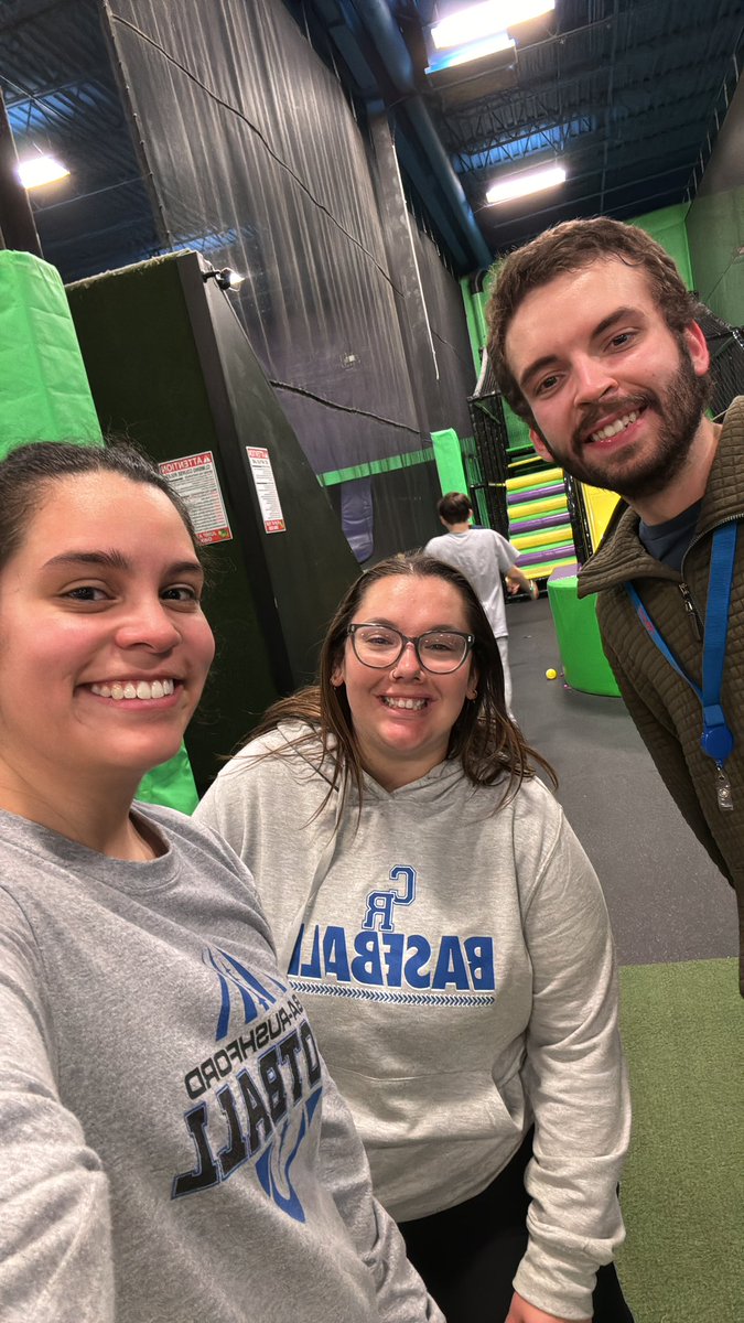 Maya Amico tweet media