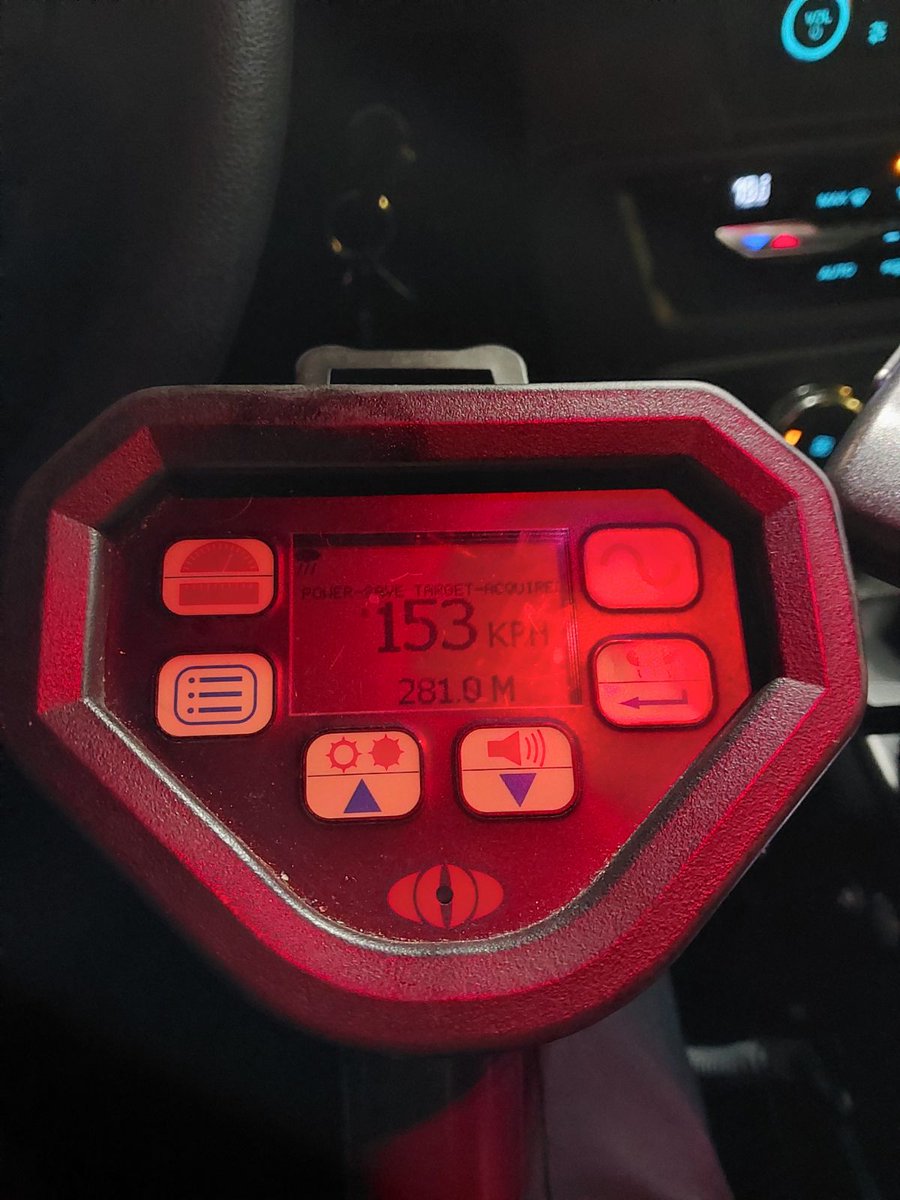 On Friday night a #407OPP officer stopped a 19 yr old female G2 driver from Ajax going 153 km/hr on #Hwy407 EB / Keele. Driver charged #StuntDriving & #CarelessDriving. Driver now has a #14DayVehicleImpound, #30DayLicenceSuspension and a date in court. #SlowDown ^nm