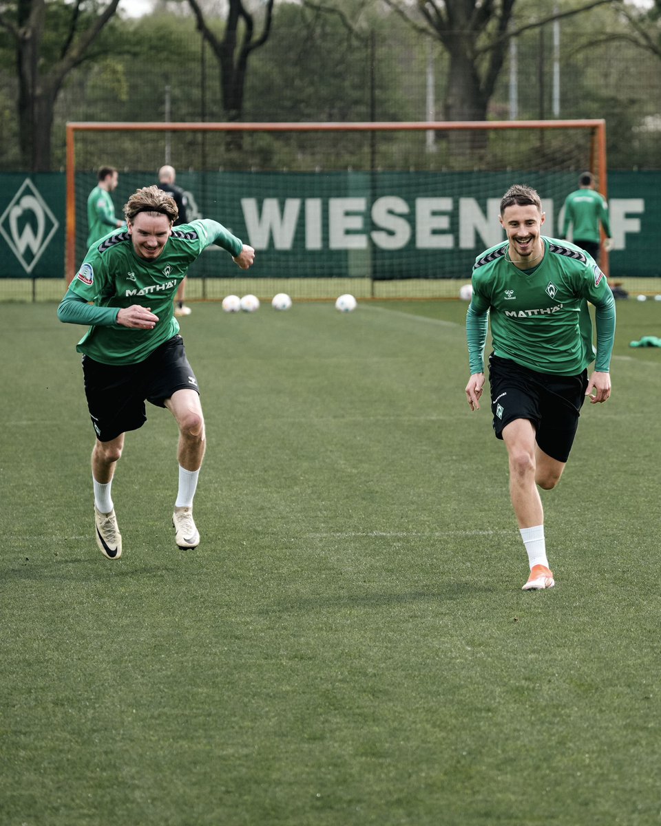 Auf die Plätze, fertig, los 🏁 #Werder