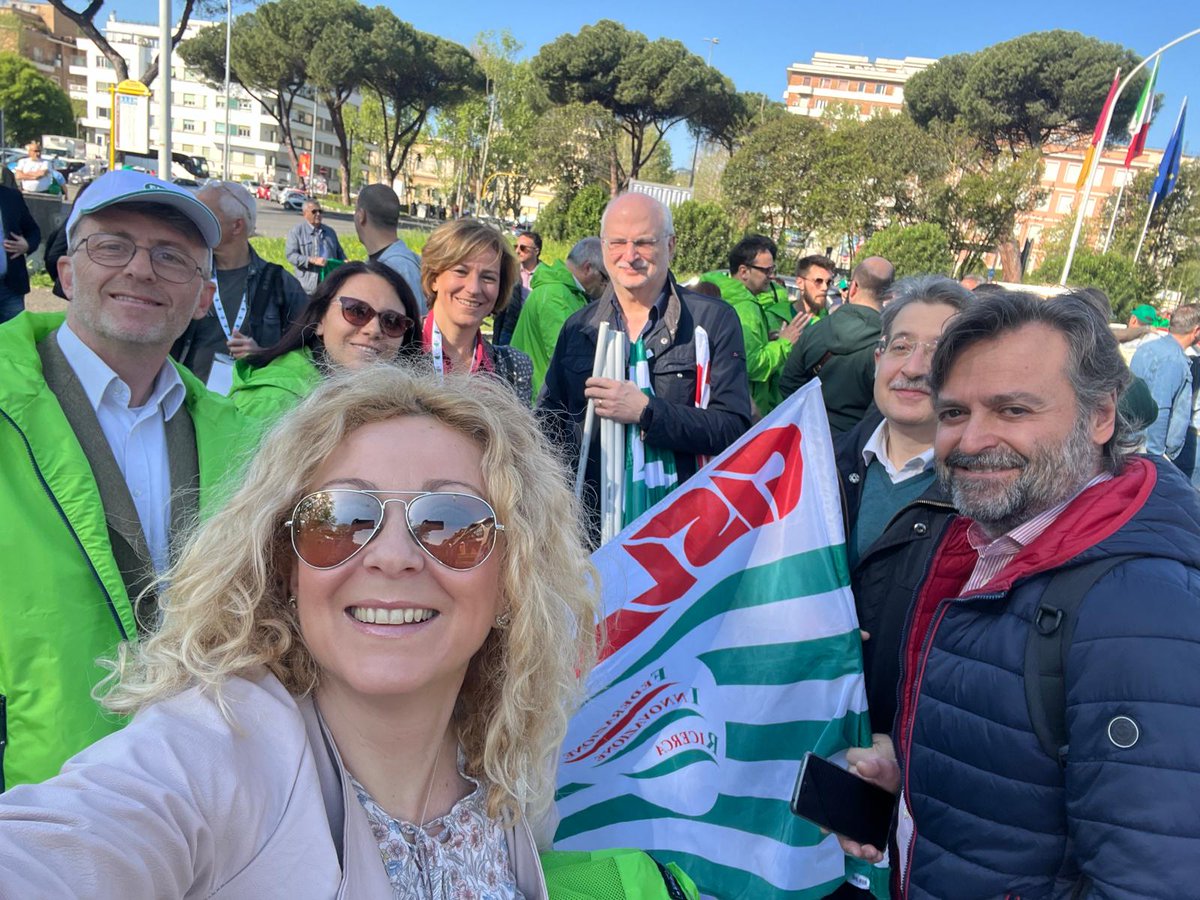 fircisl's tweet photo. La @fircisl oggi #13aprile al PalaTiziano di Roma all’Assemblea nazionale delle delegate e dei delegati @CislNazionale su salute e sicurezza nei luoghi di lavoro con il segretario generale FIR @RaffaellaGalas5
#FSUR https://t.co/medOb3SxRE