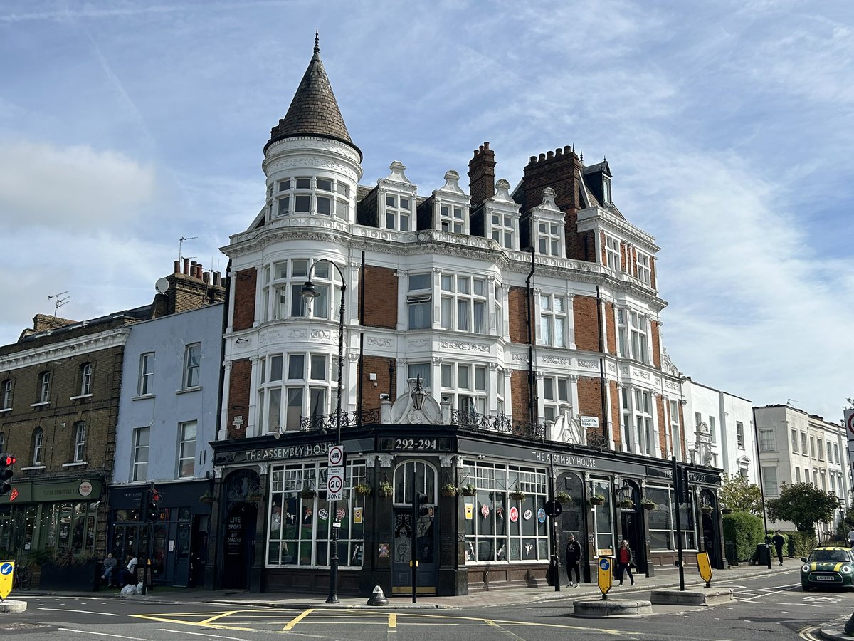 The beautiful Assembly House pub, Kentish Town. Grade II listed. #pubs #kentishtown
