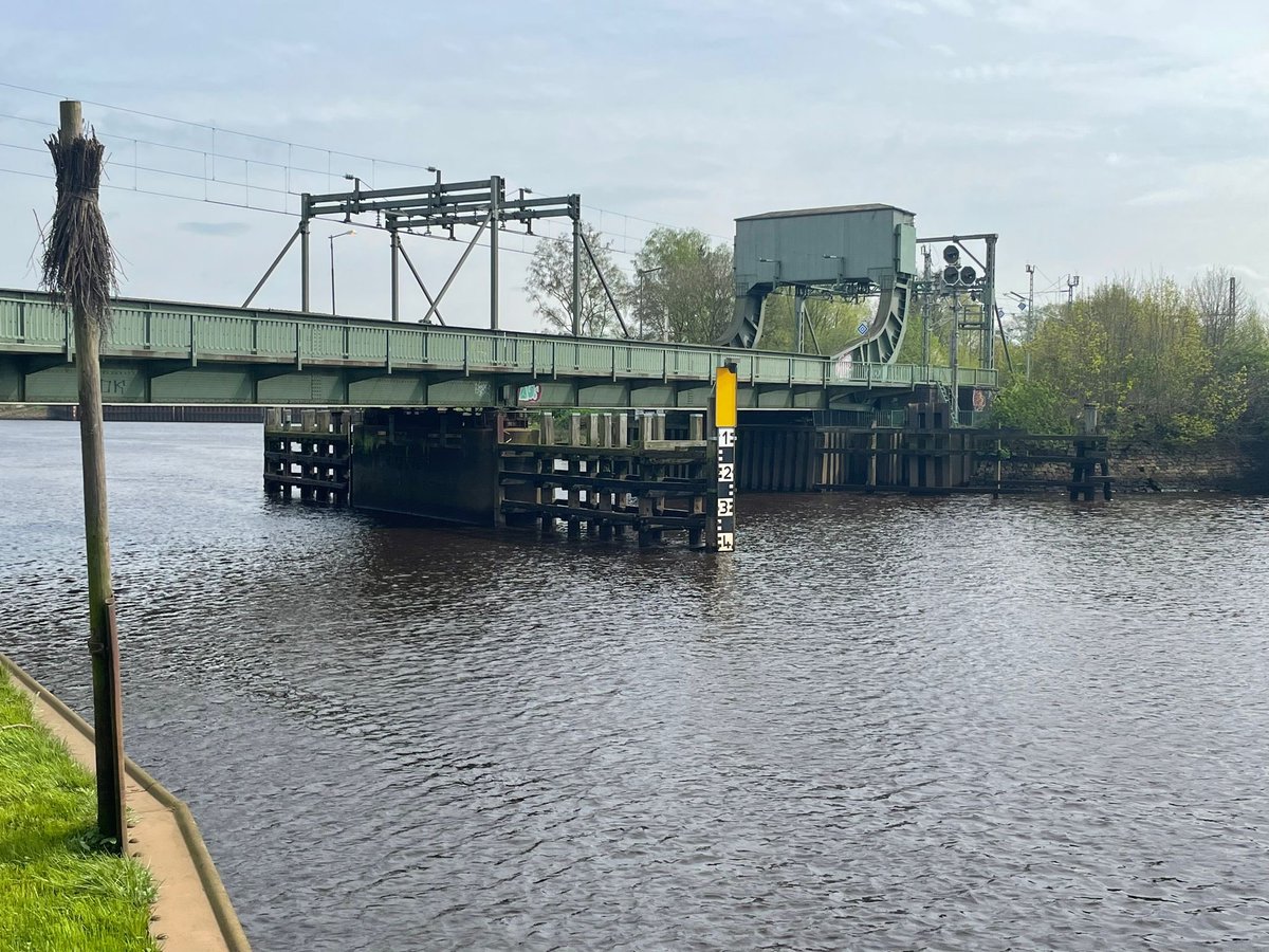 Vraag aan de binnenvaart: wat is de doorvaarthoogte van deze brug?