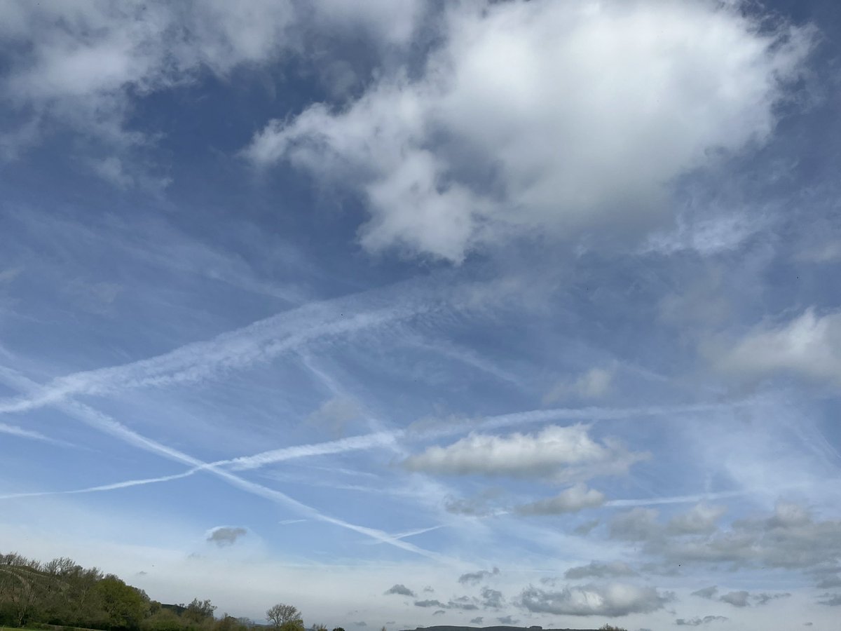 JmsGarry's tweet photo. Just people going on holiday
#ClimateCrisis #ClimateEmergency #ClimateActionNow #ClimateScam #chemtrails #chemicals #wookey #wells #somerset https://t.co/WF3MjQuo6e