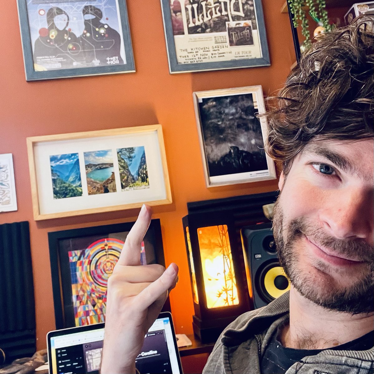 🪸New Playlist - CORALLINE
From March's mailing list; 15 songs for your lazy Saturday mornings, offering reflections on the hazy, mythical stillness of the loch. Feat. <a href="/hellodaudi/">Daudi Matsiko</a>, <a href="/ghostgirlmuses/">ghostgirl</a>, <a href="/thebarrbrothers/">The Barr Brothers</a> &amp; more.
Head on over &amp; hit the ❤ .
🎧open.spotify.com/playlist/2UI8P…