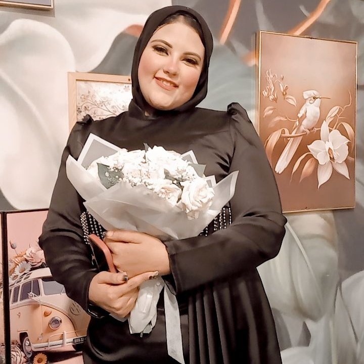 #صورة_ملف_شخصي_جديدة
اللهُمَّ العوَض الجَميل بعدَ الصَّبر الطويل، اللهمَّ جَبْرًا لقلوبنا واستجابةً لدعائنا، اللهُمَّ دَرْبًا لا تضيق به الحياة، وقلبًا لا يزول منه الأمل.🤍💫🤲
