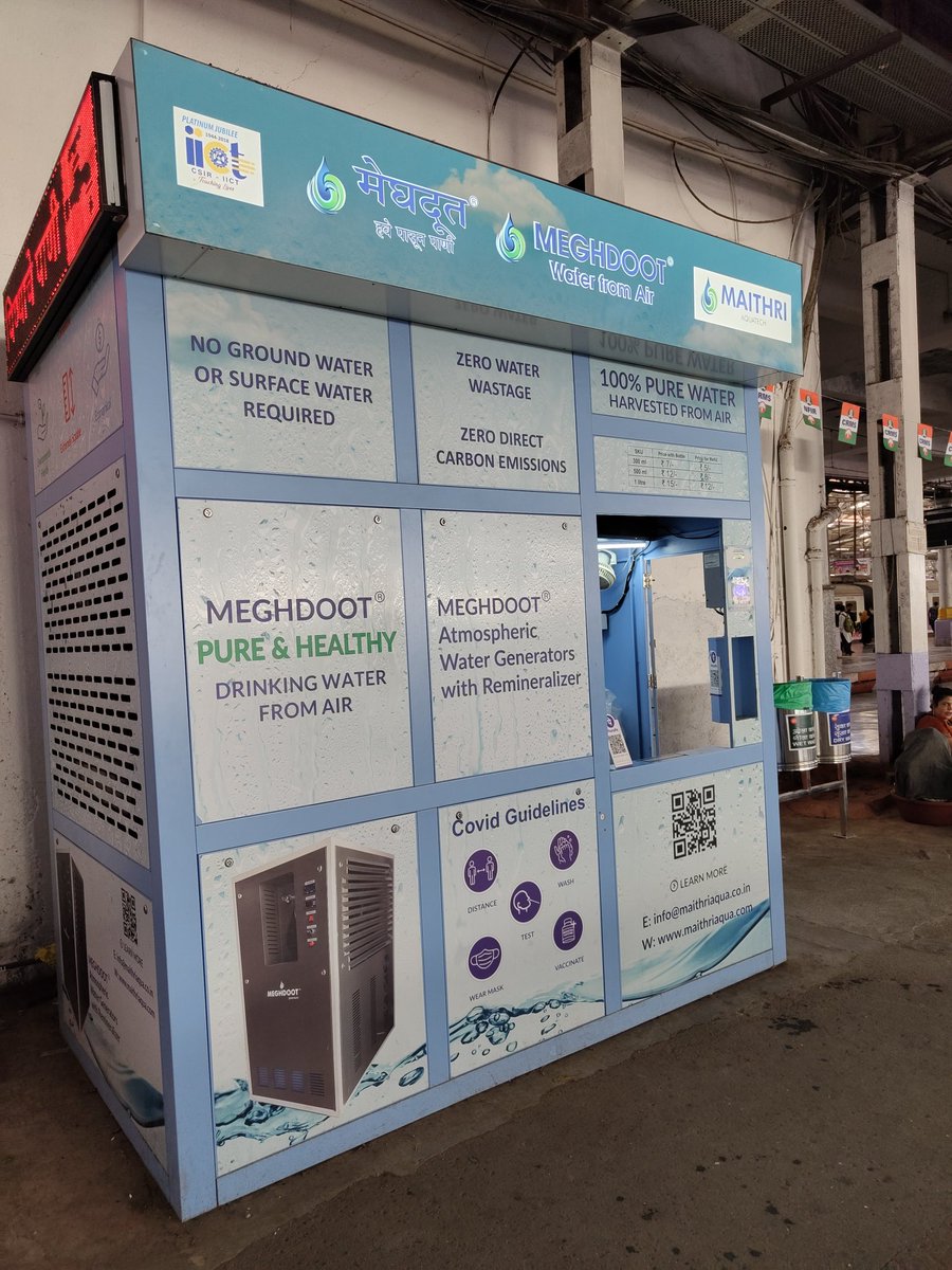 krshailabh's tweet photo. Water from Air! Why not on every station! Why not in every public place! @AshwiniVaishnaw this is on CSMT station https://t.co/s03xqR89cd