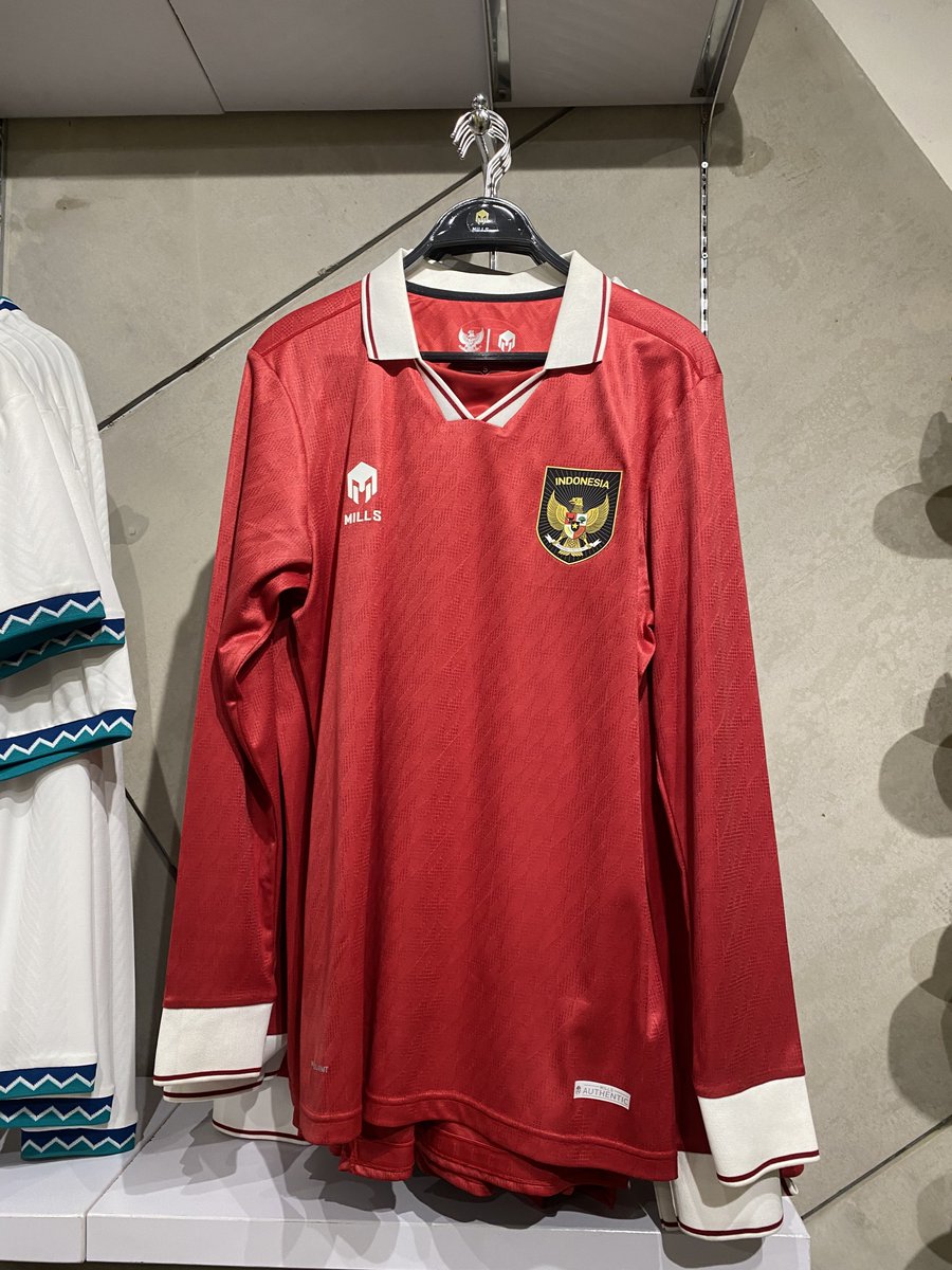 UTDAPPRL's tweet photo. Jastip mills open terusssss

Home PI SS S 800k
Home Replica Medium 550k
Home PI LS Fullsize 850k
Away PI LS full size 850k
Away Pl SS 750k
Away Replica Fullsize 450k
3rd SS PI SM 3XL 800k

Yg mash mau silahkan pm atau wa 081261265019

#jersey4sale @Jerseyforum https://t.co/At5lBwNdcF