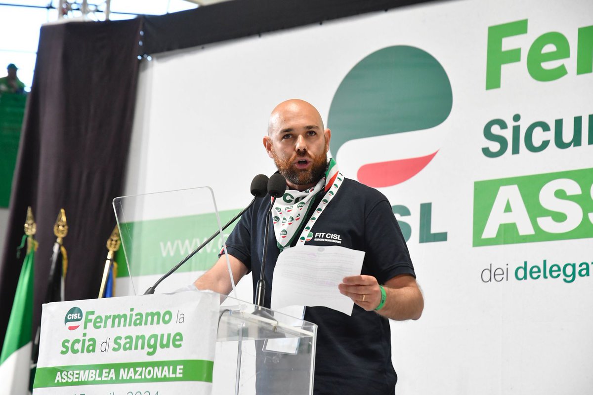 🟢Il SG @ @salvopellecchia e la delegazione @FitCisl partecipano all’assemblea @CislNazionale su #salute e #sicurezza nei luoghi di #lavoro. 🗣️Fra gli interventi dei delegati, Giulio Trapanese della @FITCISLLAZIO #fermiamolasciadisangue 🔎La dichiarazione tinyurl.com/jd5646ep