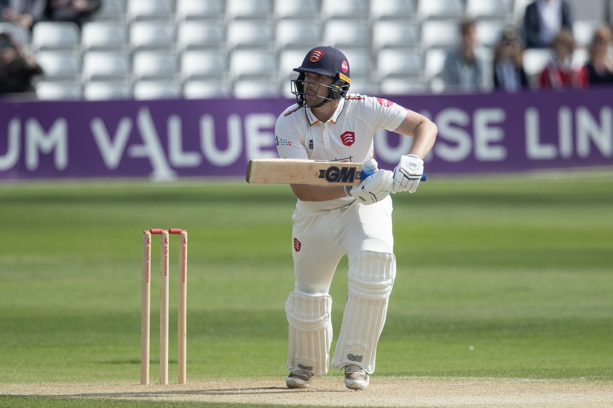 5️⃣ Maximum Batting Bonus Points! 📹 Match Updates: tinyurl.com/Day2KentLive Essex 461-6 (104 overs) 🦅 #FlyLikeAnEagle