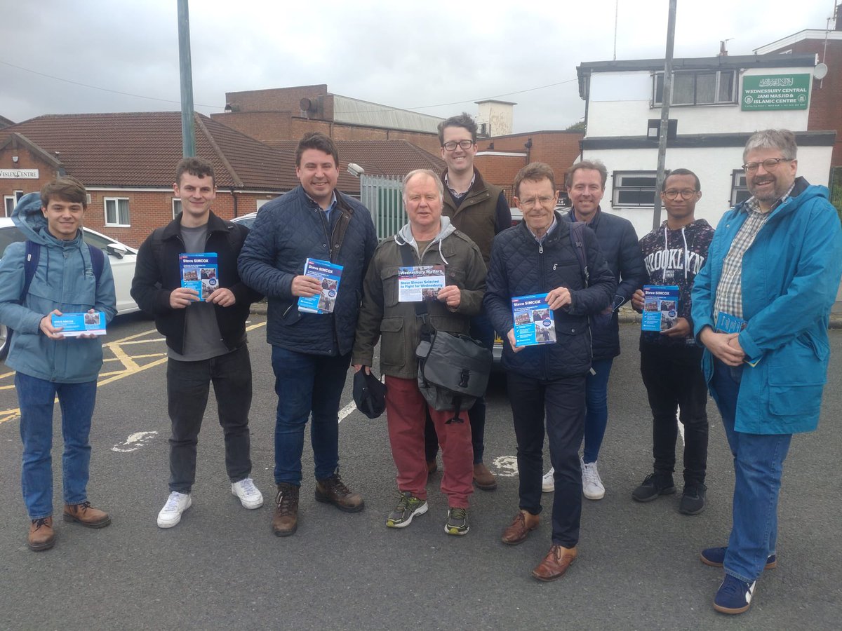WillGoodhand4MP's tweet image. Great to be out again this morning as part of a busy week’s campaigning for @Conservatives  Great response on the doorstep and plenty of issues to take up with Sandwell Council @SandwellTories @ConservativesWM