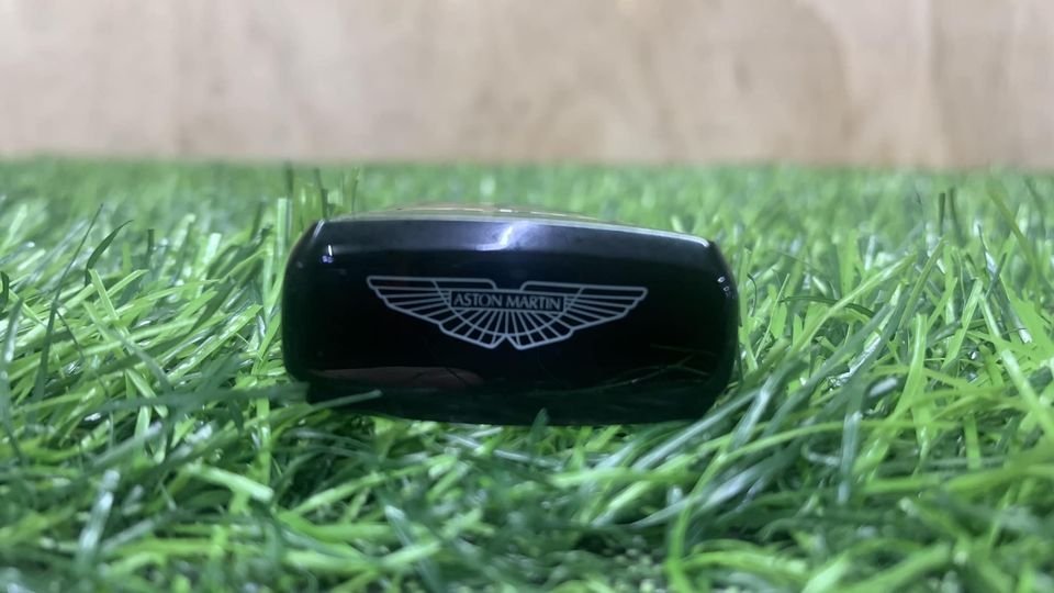 propelauto's tweet image. ASTON MARTIN DBS COUPE SMART REMOTE CRYSTAL KEY FOB

#Collector #Supercar #Smartkey #AstonMartin #DBS #Coupe #Exotic #AstonMartinParts #PropelAutoParts #Singapore #DBSCoupe #Remote #Crystal #Key #Fob #Carparts #CarKey #SpareParts #Autoparts #Usedcar #Usedparts #eBay #Buy #ShopNow