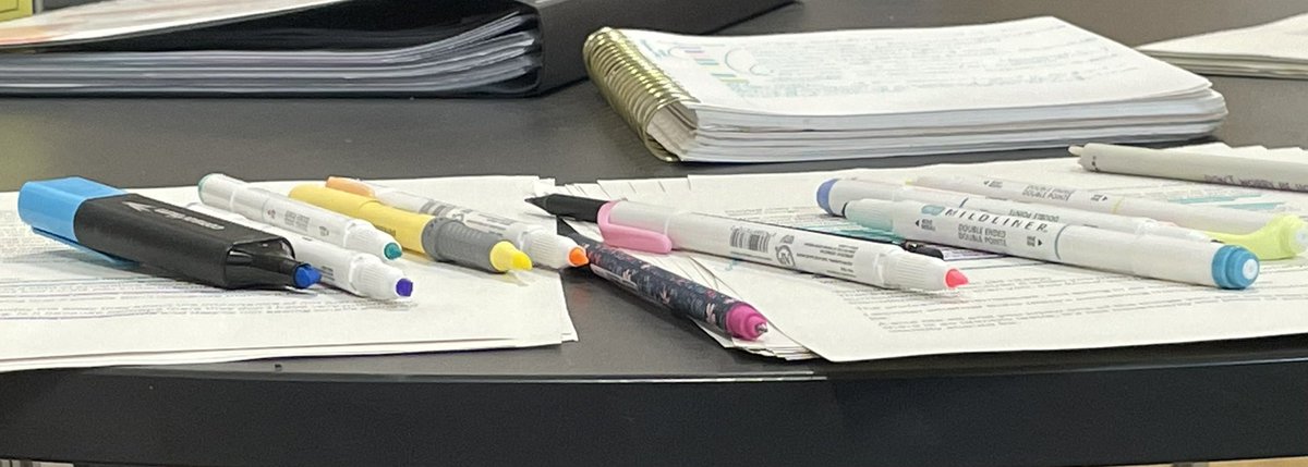 vonniera's tweet photo. Themes are emerging people, themes ARE emerging!!! #100DaysOfEdD #codinglife https://t.co/uzJbC7CtNK