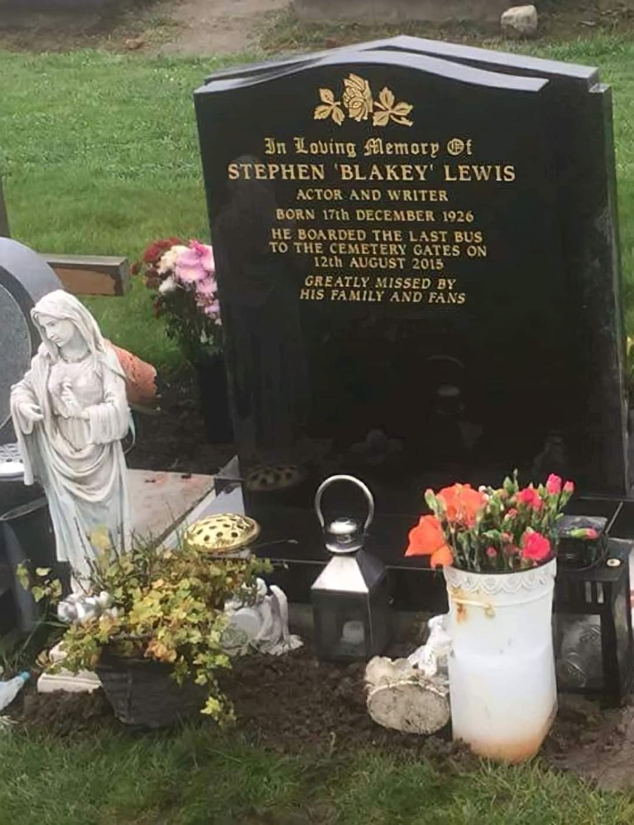The Final resting place of the Legendary Stephen Lewis who played Blakey from On the Buses, Such a Lovely inscription on his Gravestone. Stephen is buried at St Patrick's Roman Catholic Cemetery. Leytonstone, London Borough of Waltham Forest, Greater London, England, UK 😇🙏