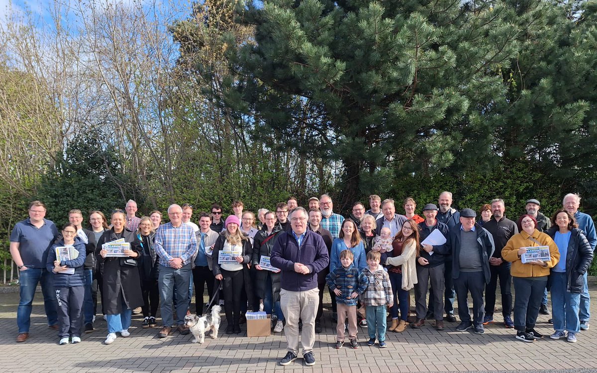 Alliance activists are out and about in North Down today on behalf of @StephenFarryMP If you want to play your part in ensuring North Down remains progressive, positive, liberal and welcoming, you can join Alliance here and send a message - allianceparty.org/become_a_member