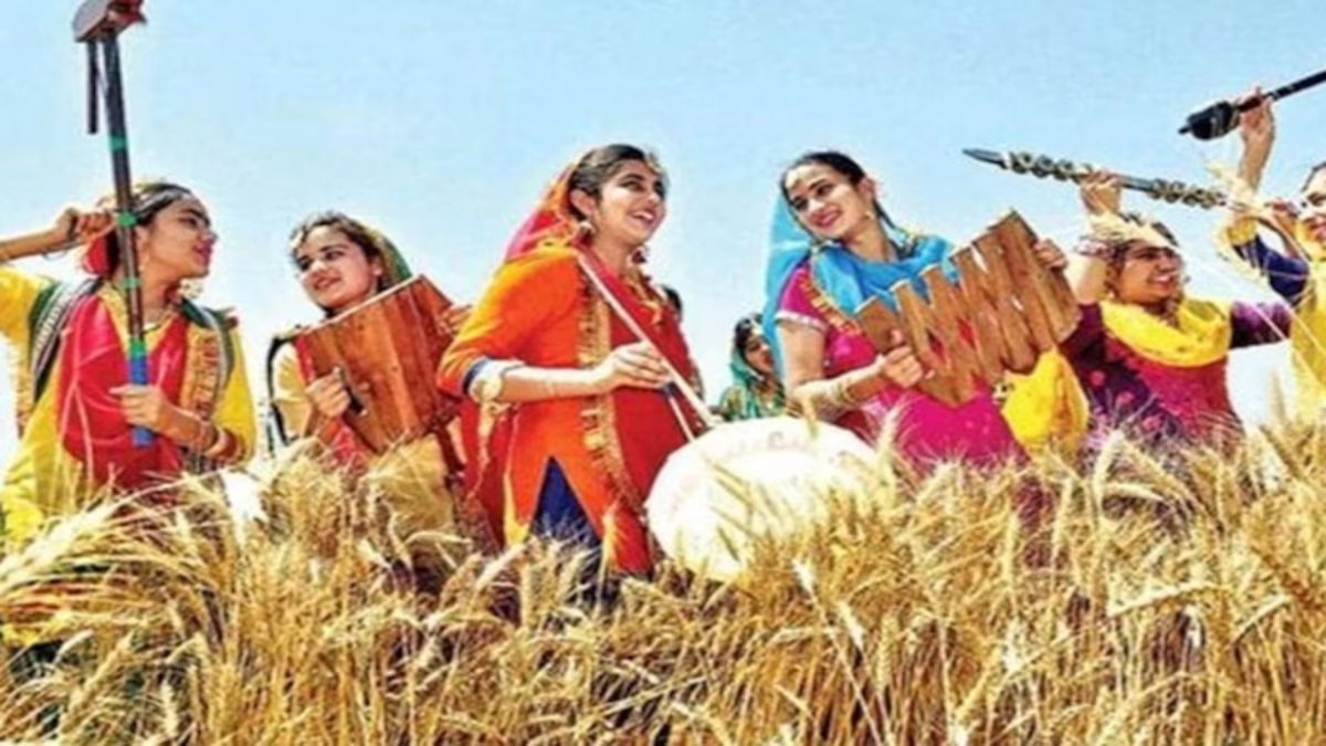 Happy Baisakhi! It is harvesting time! #harvestfestival #sikhs, #punjabimuslims #hindus