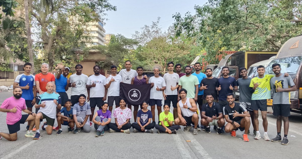 Saturday Fitistan Community Fitness Activity at Pune , Andheri and Chembur by our Fitistan-Ek Fit Bharat Captains Kanan Patel,Dr John,Manjeet,Avani & Manjeet ! Well Done Team Fitistan - Ek Fit Bharat 🇮🇳 #RuknaManaHai