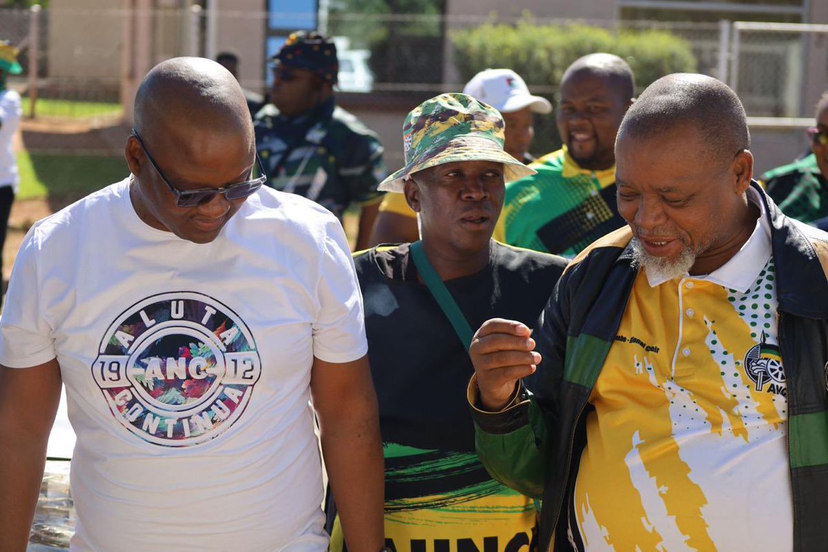 ANC National Chairperson, Comrade Gwede Mantashe is leading an ANC Elections Campaign in the Dikgatlong Sub-Region, Frances Baard Region, Northern Cape Province. The Chairperson is joined by ANC NEC member, Cde Ronalda Nalumango & the ANC Regional and Provincial leadership.…