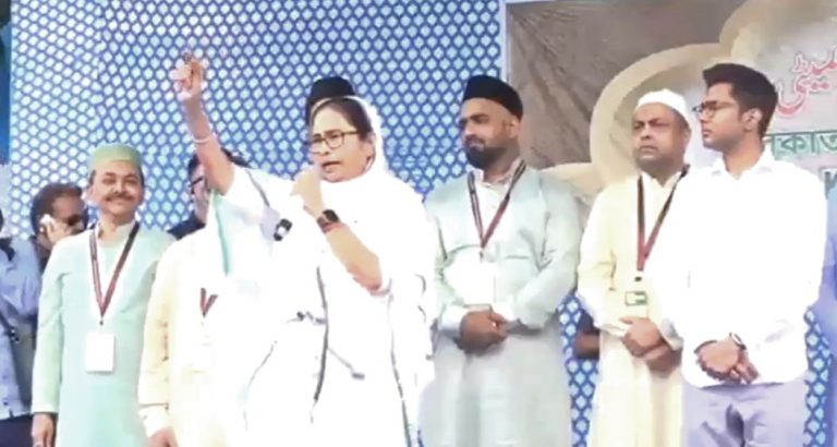 Will not allow implementation of CAA, NRC, and Uniform Civil Code in Bengal : CM Mamata Banerjee’s anti-national outburst at an Eid program Being CM of Bengal, Mamata Banerjee is defying the laws that are democratically approved in the Parliament. Read : sanatanprabhat.org/english/98689.…