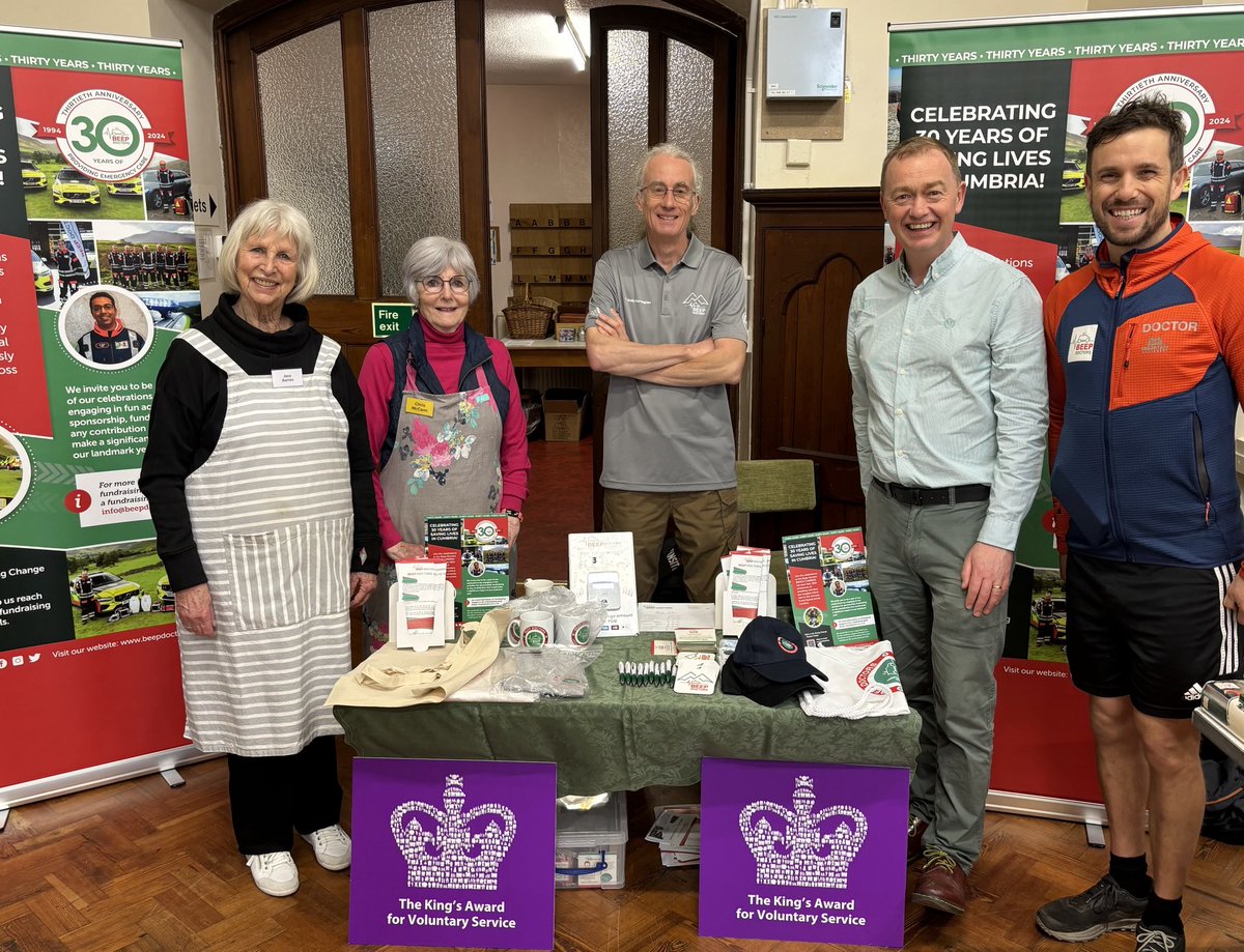 A lovely start to a Saturday joining the Grange WI raising money at their coffee morning for ⁦@BeepDoctors⁩ It was a joy to spend time chatting with so many people about local issues, their lives and the tremendous work of Beep, supporting the NHS and saving lives.