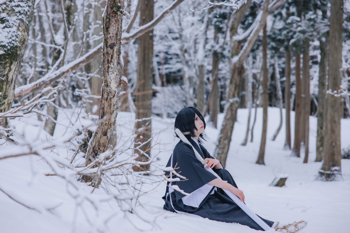 BLEACH／朽木ルキア  　　

　　雪に佇む 

 model:@meaem330
#cosplay #コスプレ