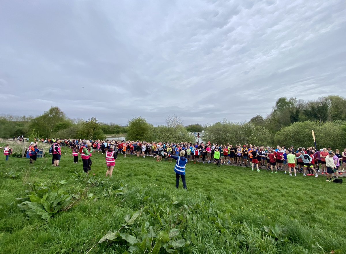 Such a lovely morning with @colwickparkrun #parkrunfamily ❤️🌳